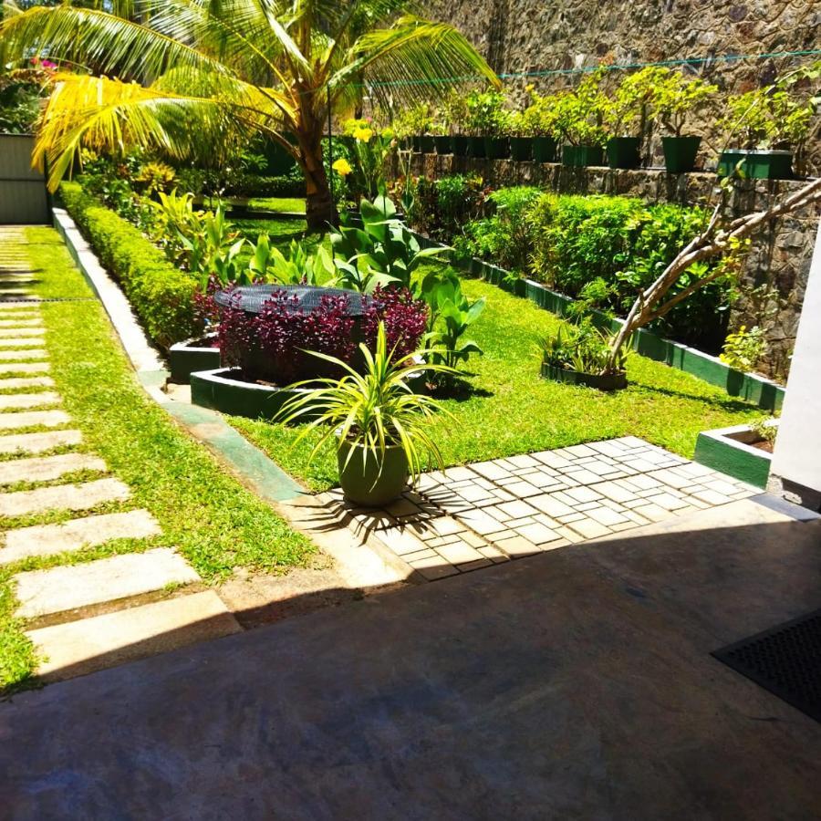Edelweiss Residence Hikkaduwa Luaran gambar